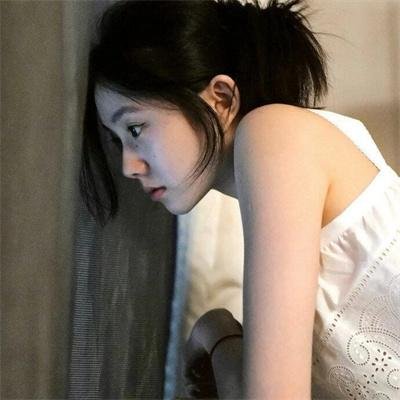 白衣怪客